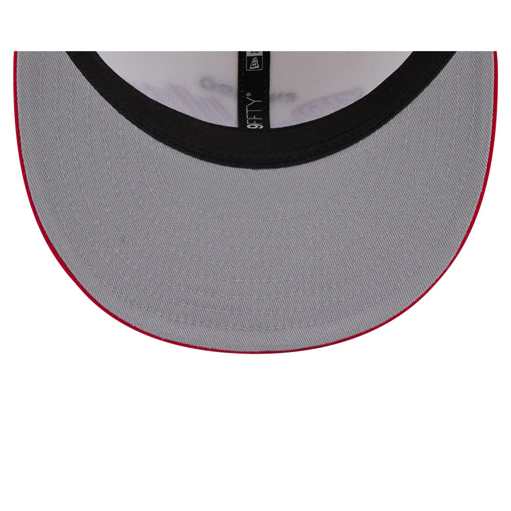 Chicago Bulls Hat - Script Chrome White OTC 2-Tone NBA 9Fifty Snapback Cap - New Era